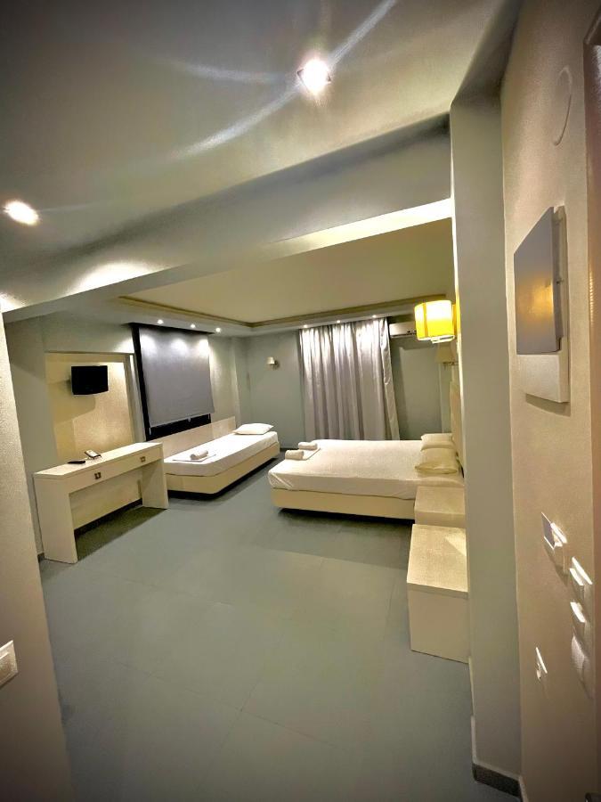 Blue Sea Boutique Apartments Olympiakí Aktí 外观 照片